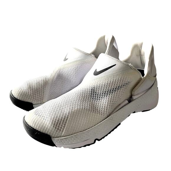 Nike Women's 7 Go Flyease Easy On/Off Low Top Hinged Sneakers Running Shoe White - Picture 1 of 9